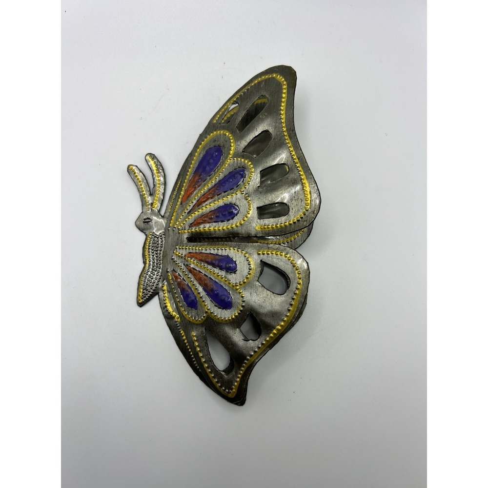 Silver Tone Metal Butterfly Wall Decor Beautiful and Classic Home Decor